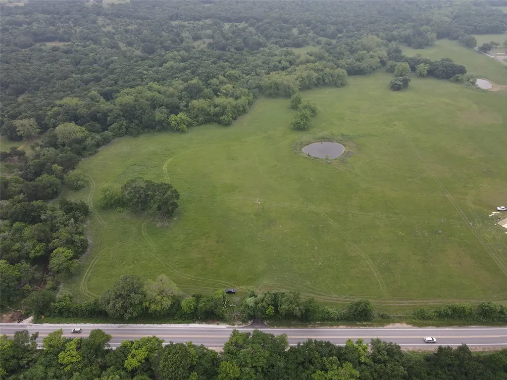 20 Acres Gathings Avenue Covington TX 76636