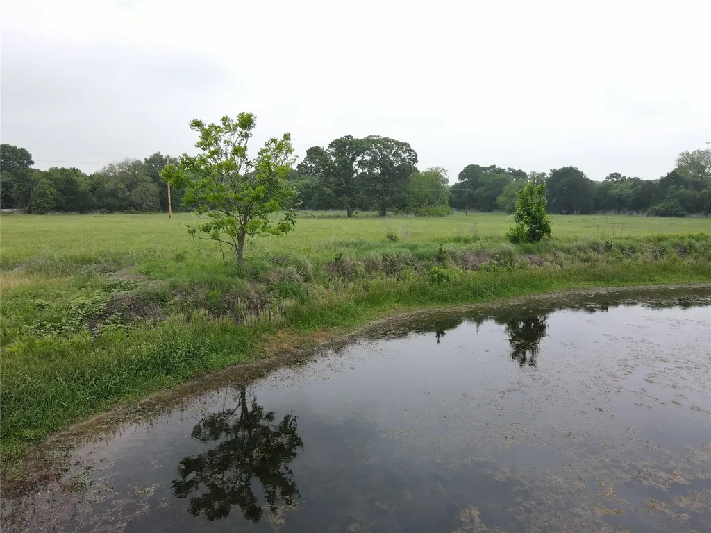 20 Acres Gathings Avenue Covington TX 76636