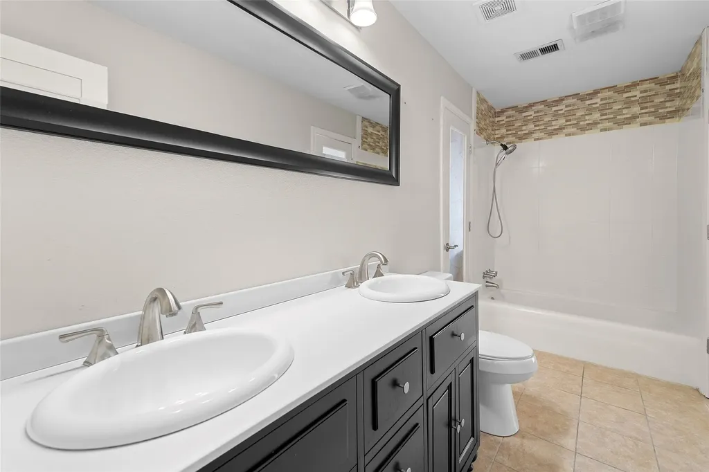 6907 Pickrell Drive Dallas TX 75227