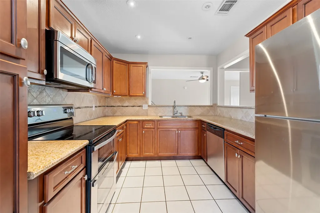 6907 Pickrell Drive Dallas TX 75227