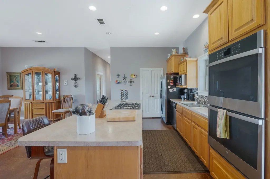 8089 Fm 580 E Kempner TX 76539