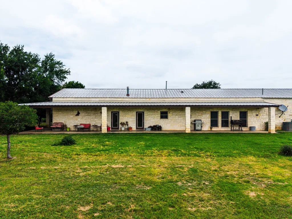 8089 Fm 580 E Kempner TX 76539