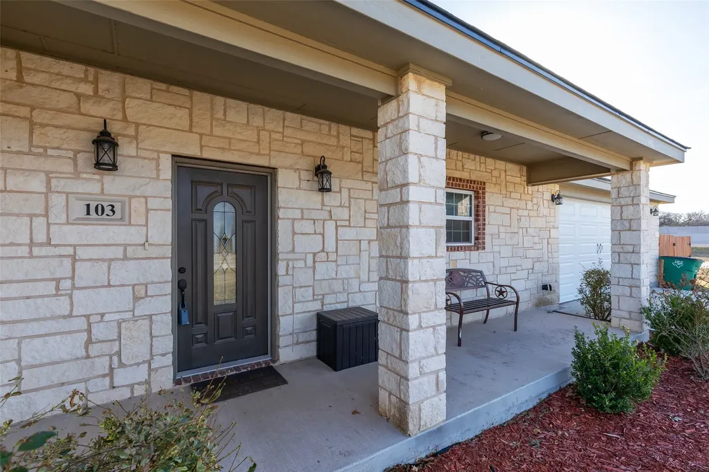 103 Bulldog Lane Clyde TX 79510