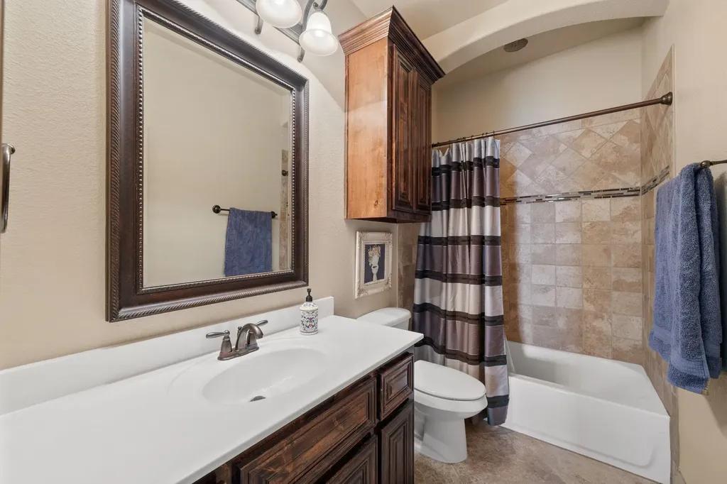 210 Pleasant Hill Lane Fate TX 75189