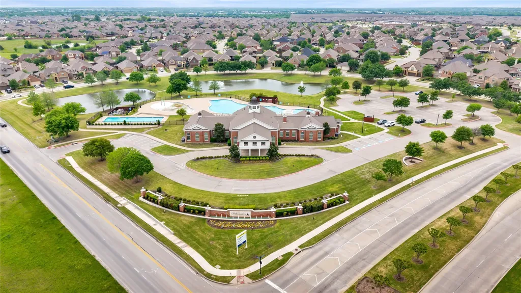 210 Pleasant Hill Lane Fate TX 75189