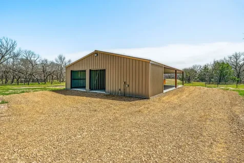 1704 E Fm 1188 Bluff Dale TX 76433