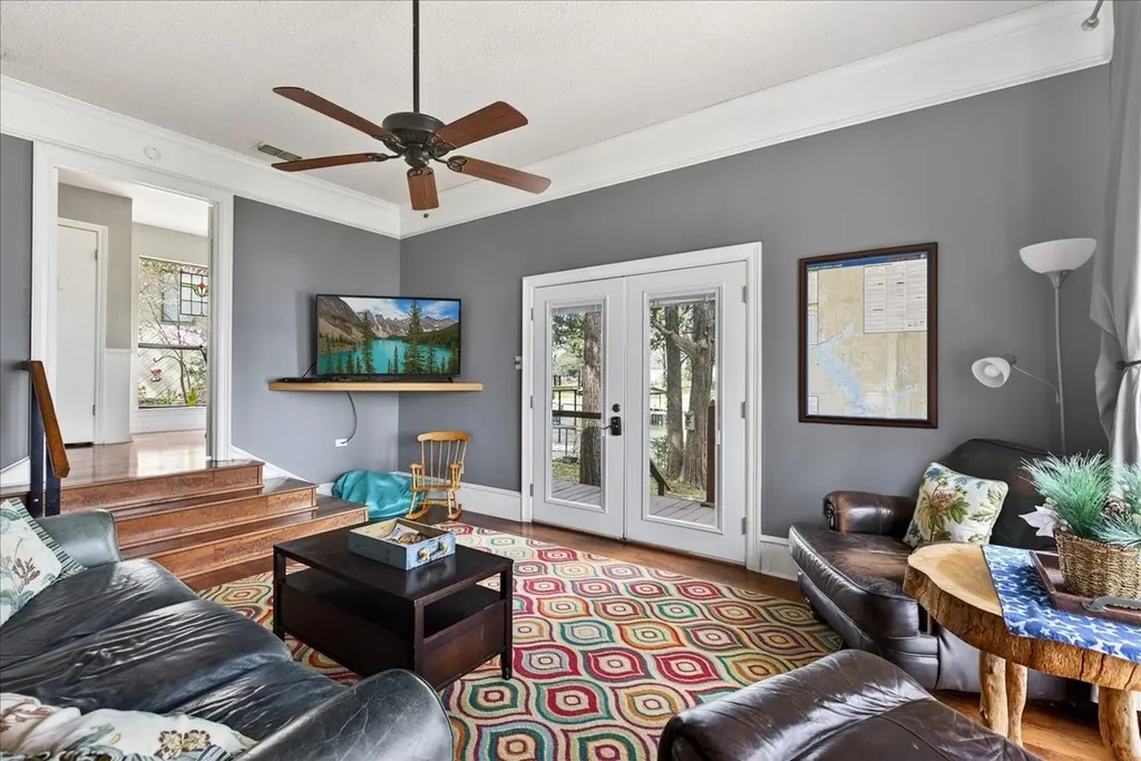 125 Lark Drive Enchanted Oaks TX 75156