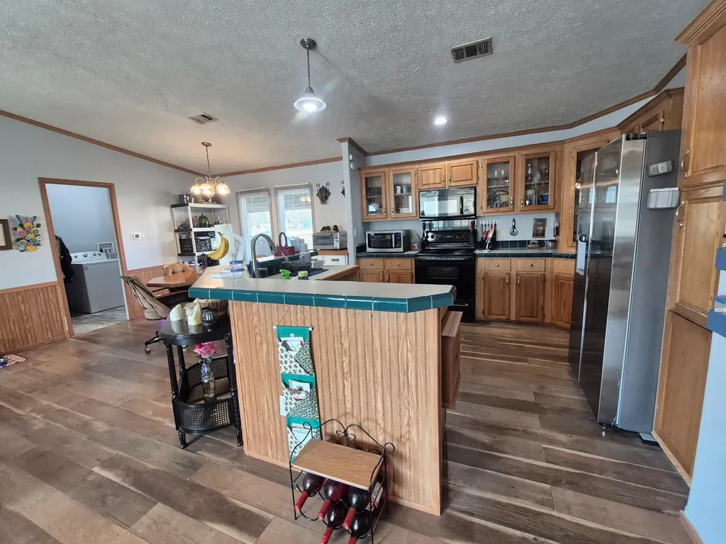438 Silver River Road Gholson TX 76705