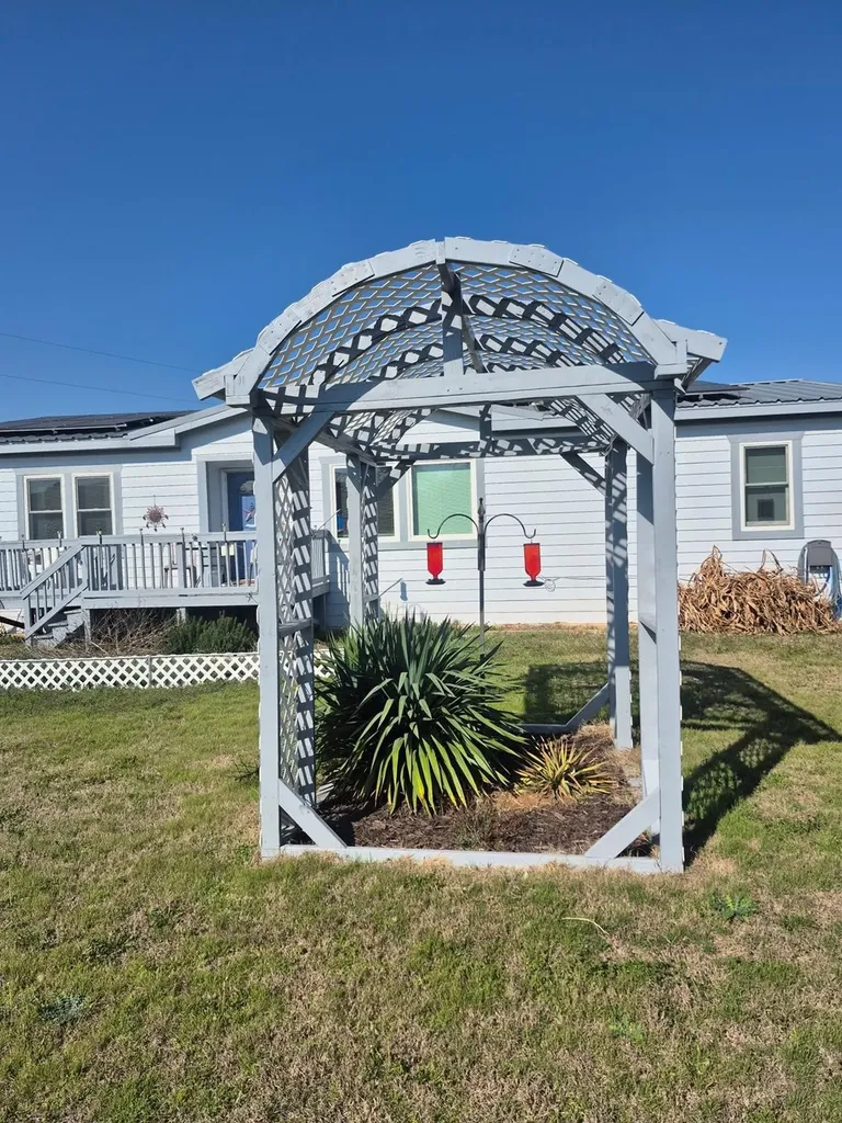 438 Silver River Road Gholson TX 76705