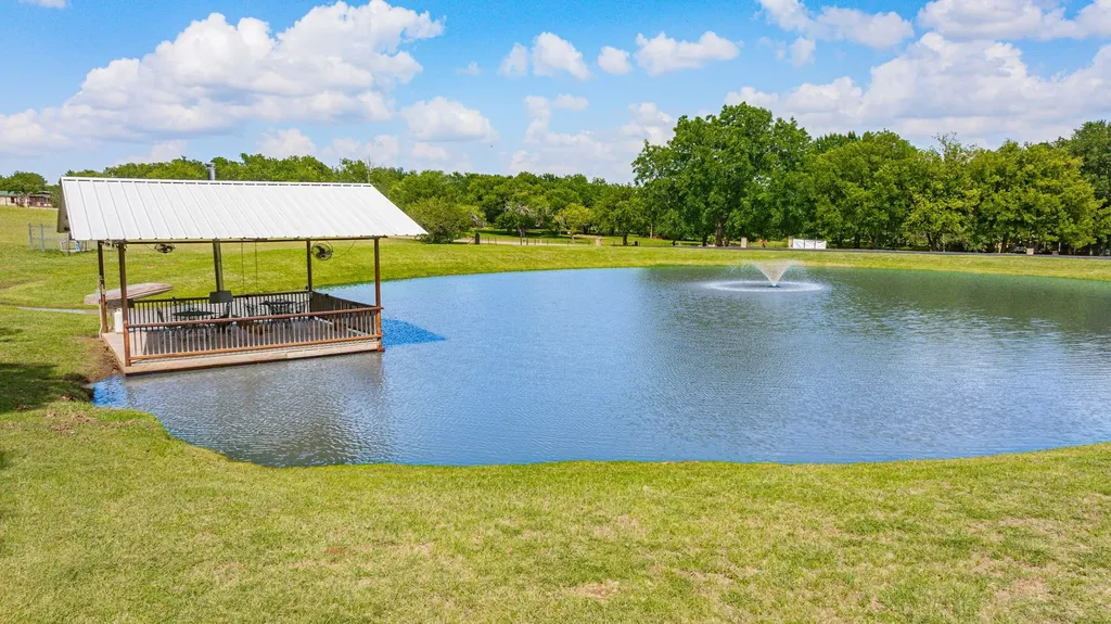 1218 Meander Road Granbury TX 76049
