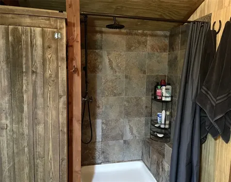 233 Pr 247 Oakwood TX 75855