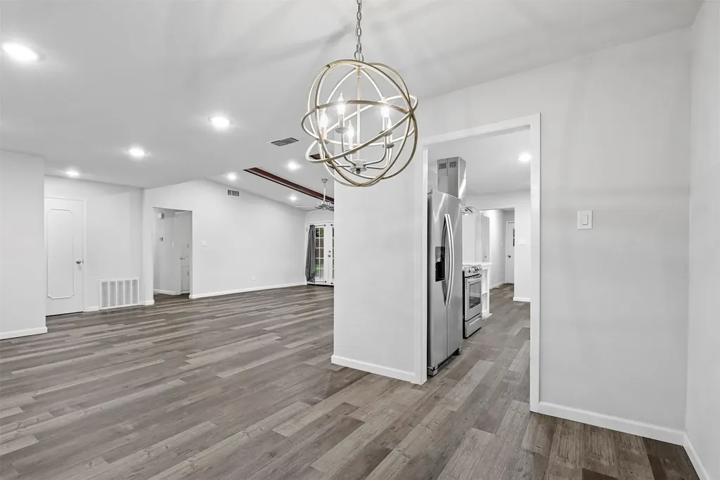 6037 Wormar Avenue Fort Worth TX 76133