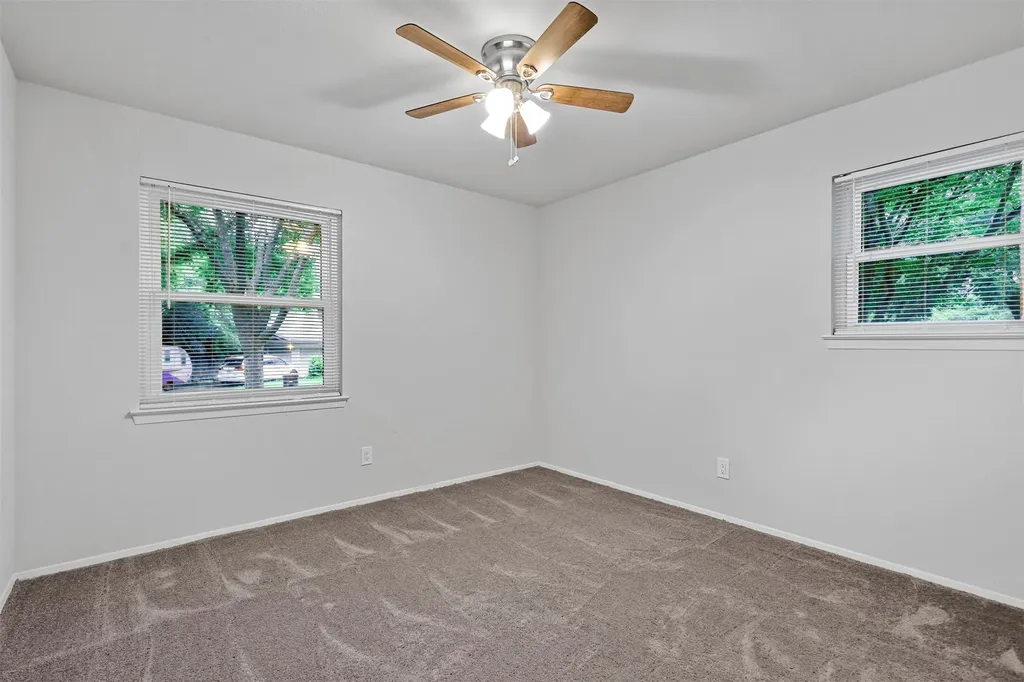 6037 Wormar Avenue Fort Worth TX 76133