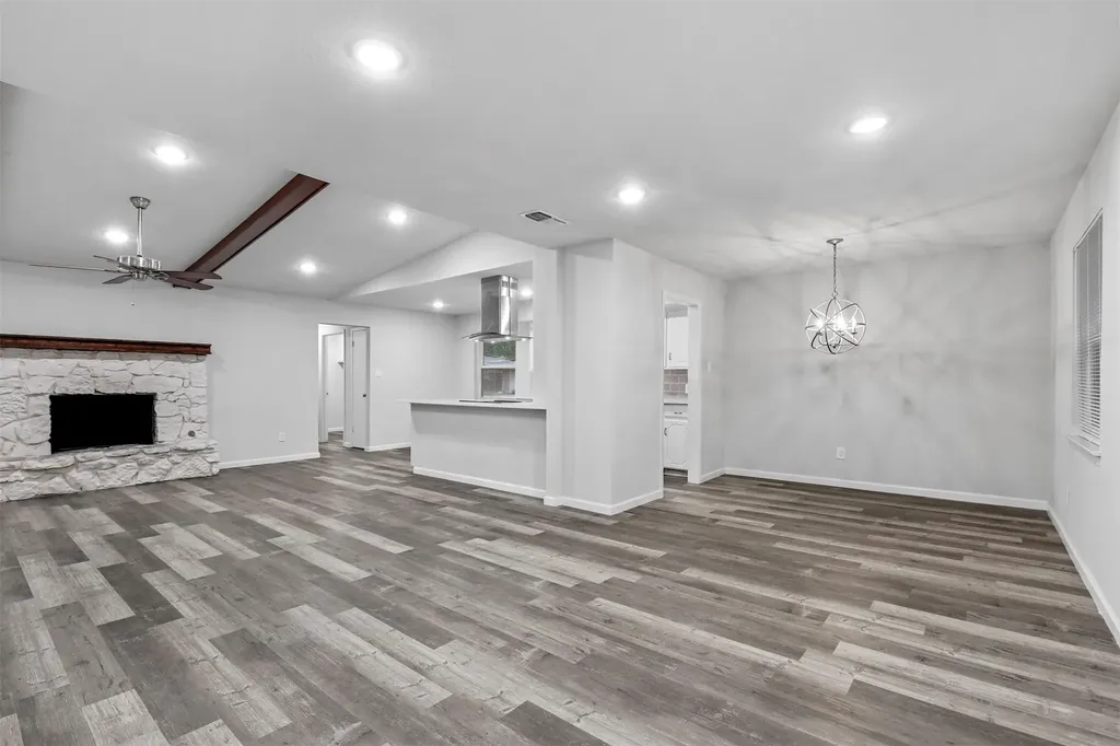6037 Wormar Avenue Fort Worth TX 76133