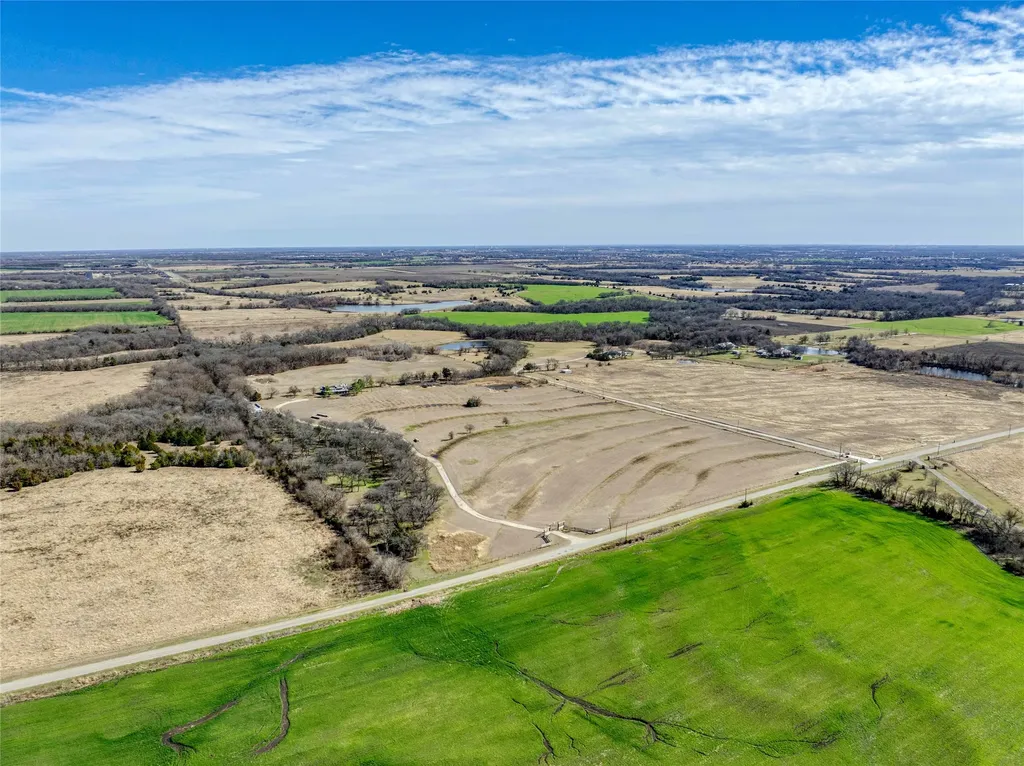 3182 Lovers Leap Lane Gunter TX 75058
