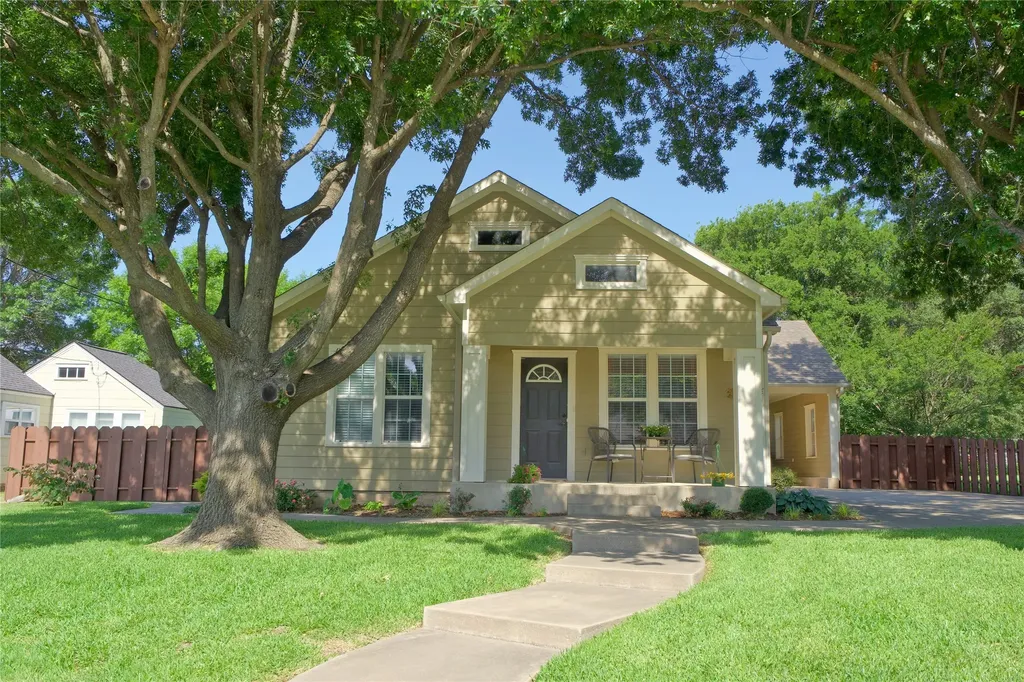 613 N Main Street Muenster TX 76252
