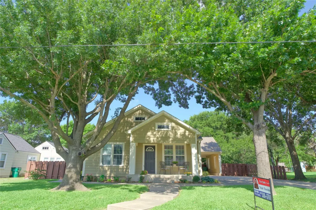 613 N Main Street Muenster TX 76252