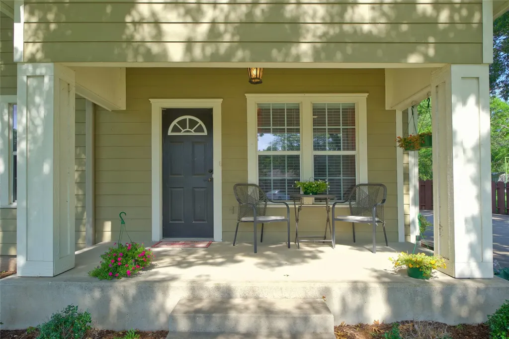 613 N Main Street Muenster TX 76252