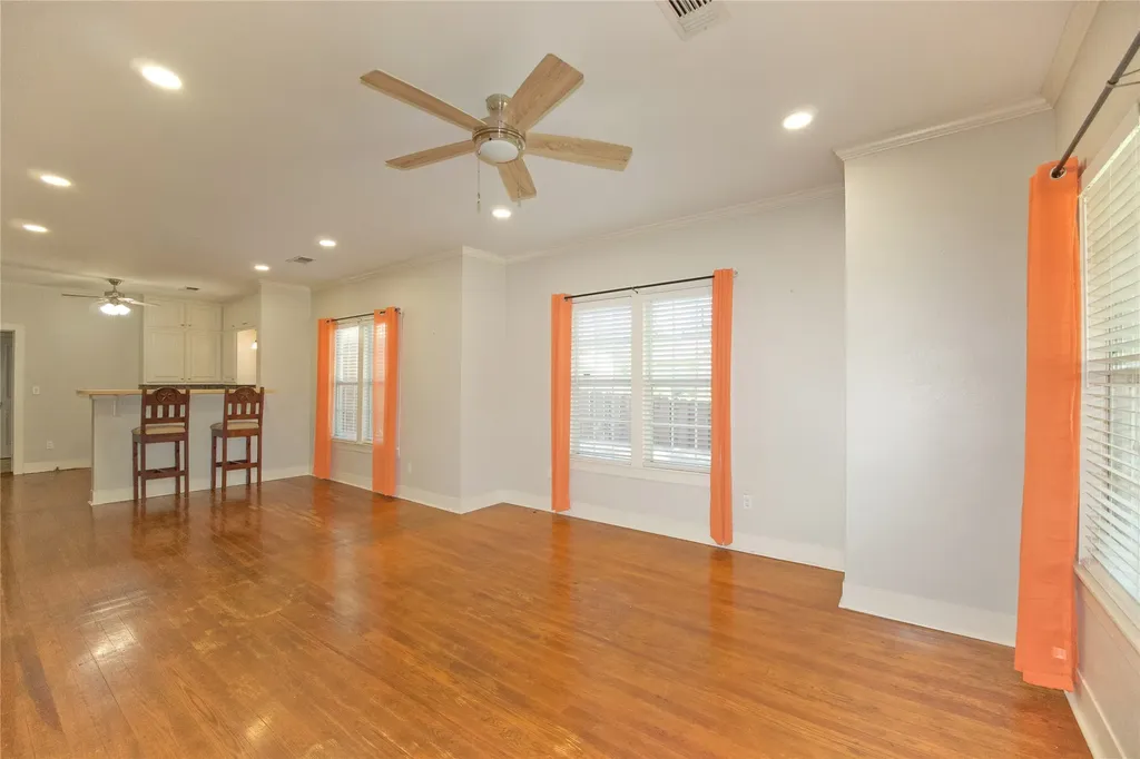 613 N Main Street Muenster TX 76252