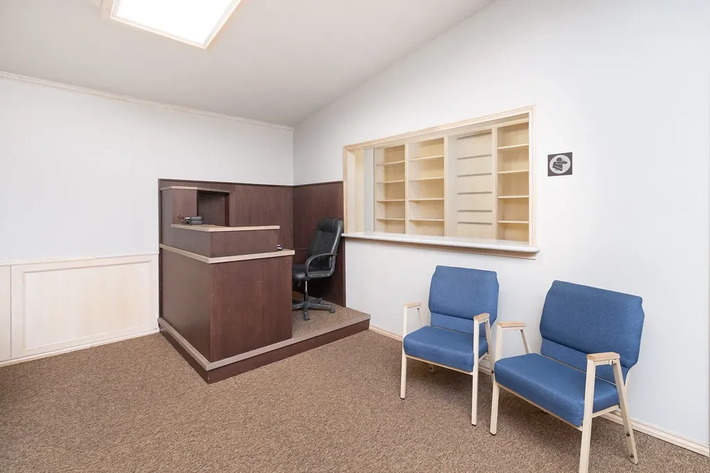305 W Dallas Street Llano TX 78643