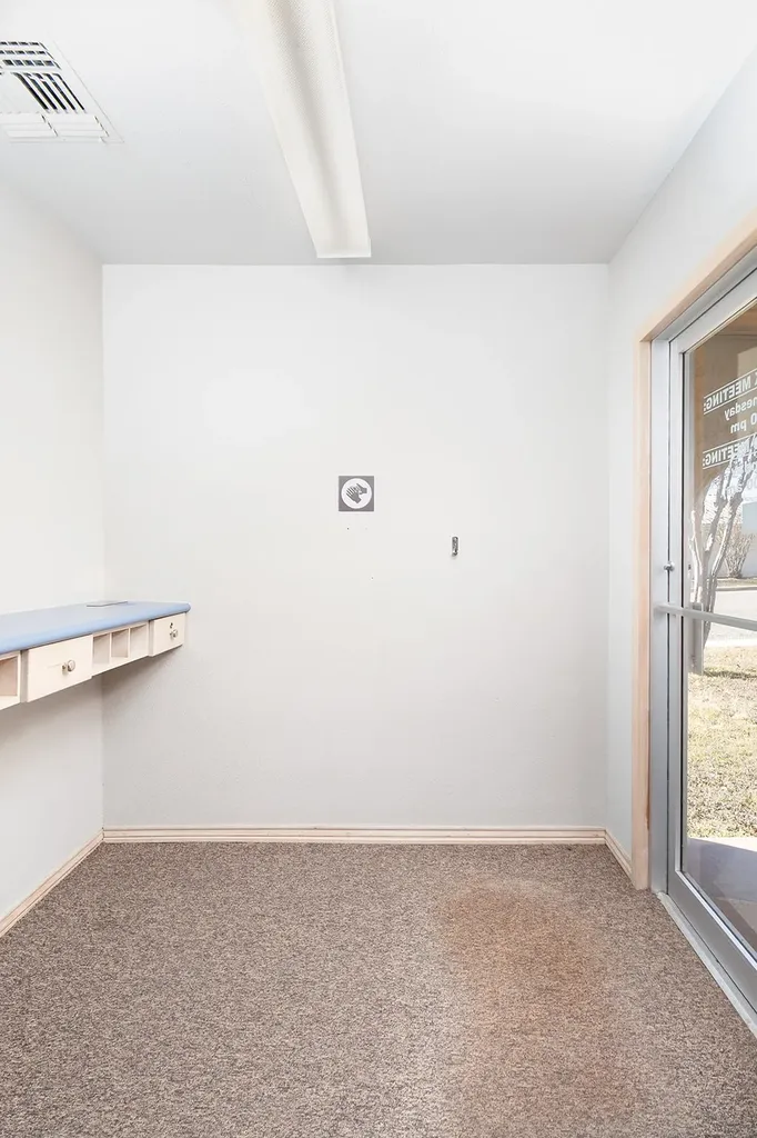 305 W Dallas Street Llano TX 78643
