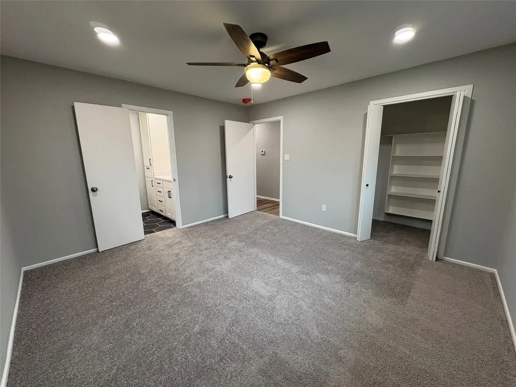 2112 Lenamon Street Waco TX 76710