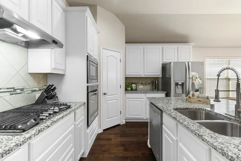 7513 W Fork Lane Mckinney TX 75071