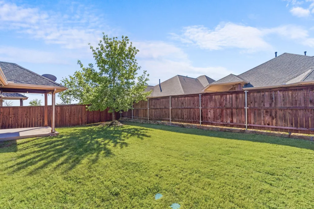 7513 W Fork Lane Mckinney TX 75071