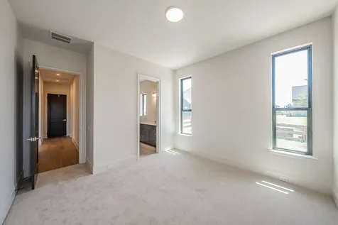 3333 Bridgegate Avenue Northlake TX 76247