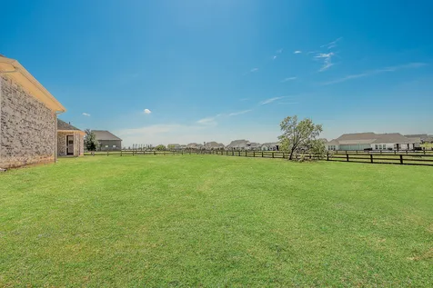 3333 Bridgegate Avenue Northlake TX 76247
