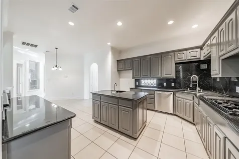 8925 Hunters Glen Trail Fort Worth TX 76120