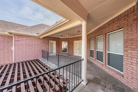 8925 Hunters Glen Trail Fort Worth TX 76120