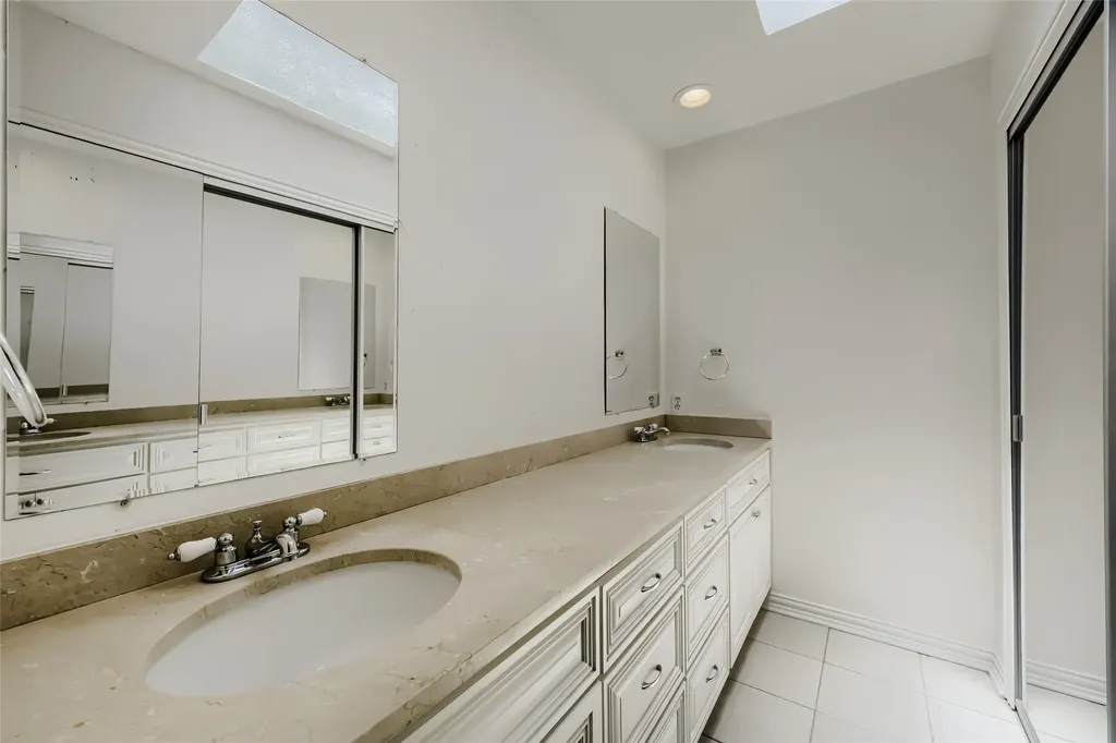 11608 Sonnet Drive Dallas TX 75229