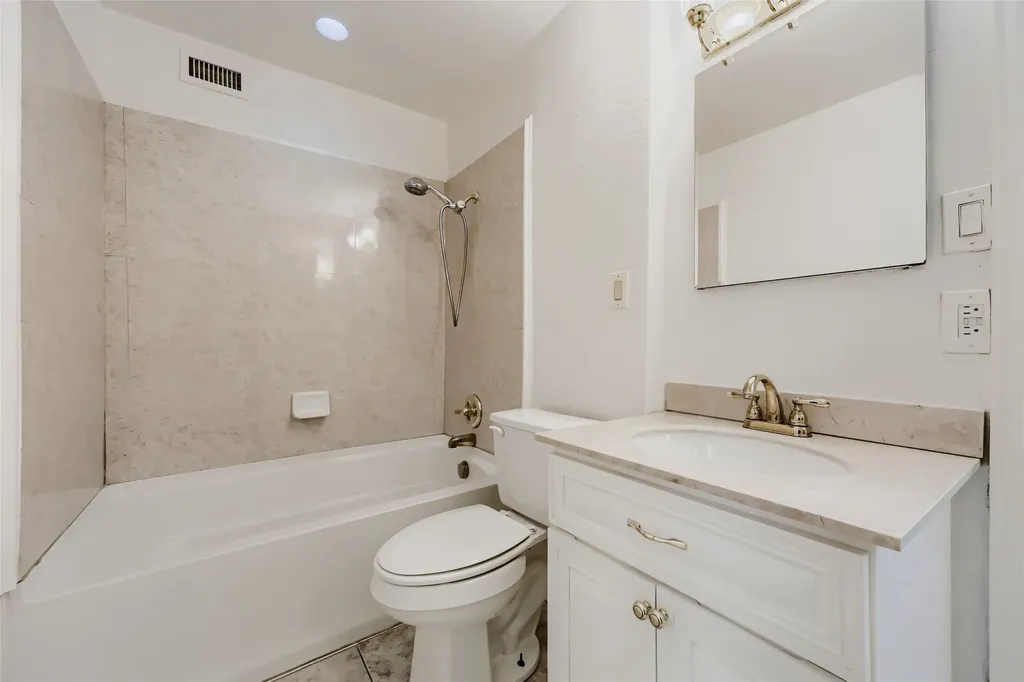 11608 Sonnet Drive Dallas TX 75229