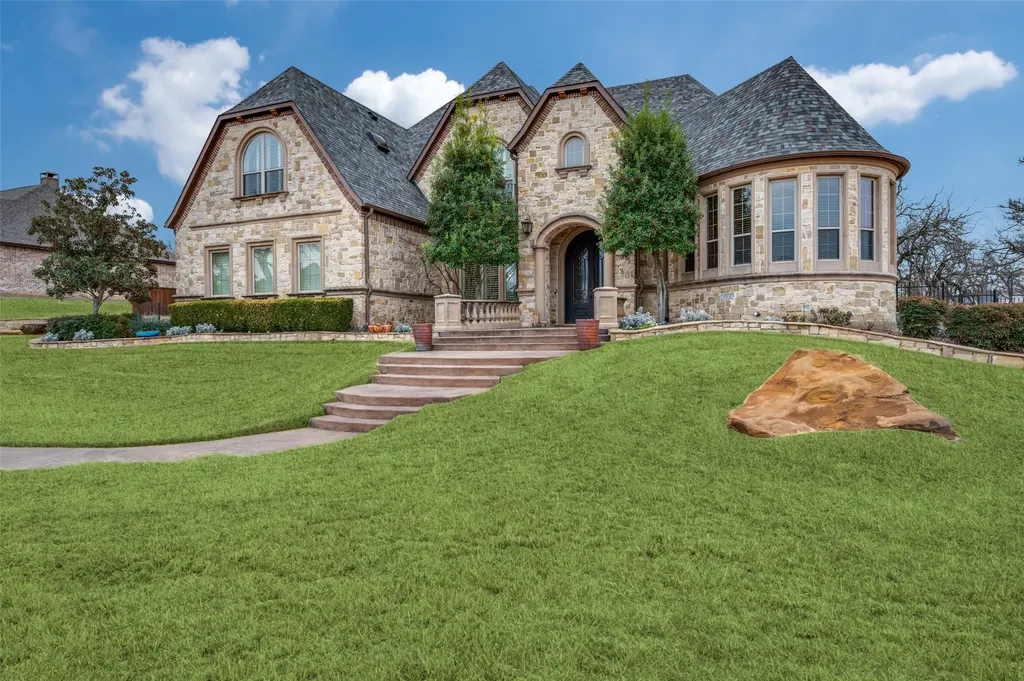 141 W Waters Edge Way Oak Point TX 75068