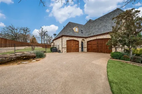 141 W Waters Edge Way Oak Point TX 75068