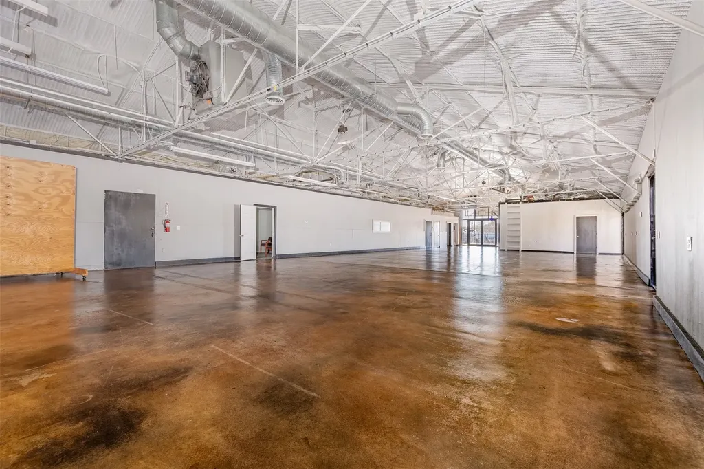 Sherman TX, 1024 S First Street