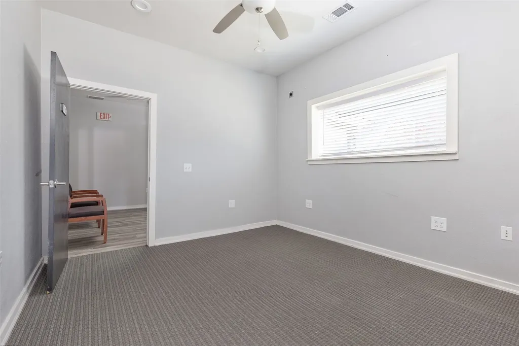 1024 S First Street Sherman TX 75090
