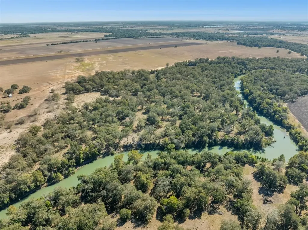 5201 Us Highway 90a W Gonzales TX 78629