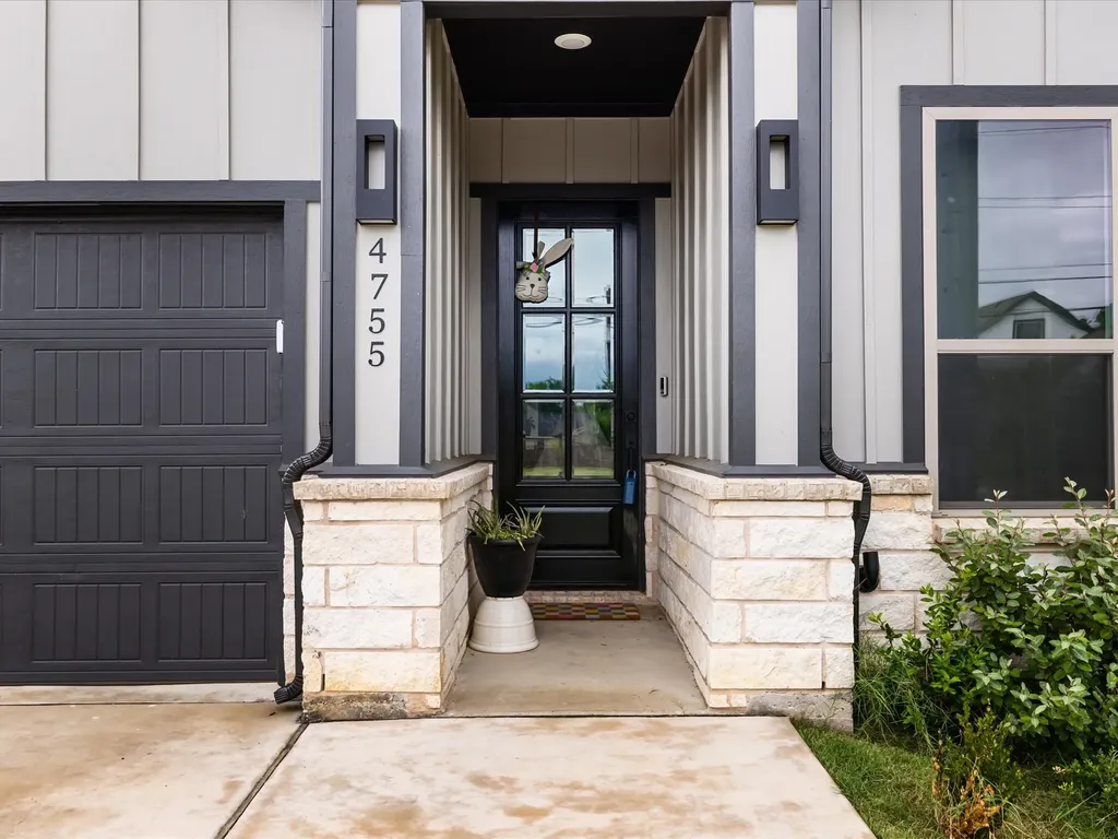 4755 Ramey Avenue Fort Worth TX 76105