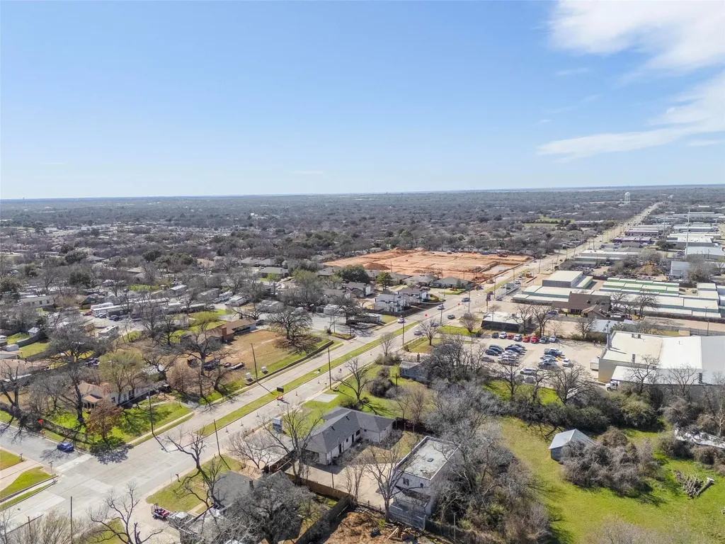 1927 Arkansas Lane Pantego TX 76013