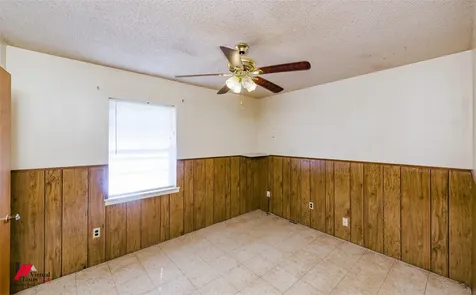 1120 Pine Street Waskom TX 75692