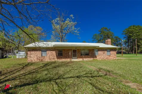 1120 Pine Street Waskom TX 75692