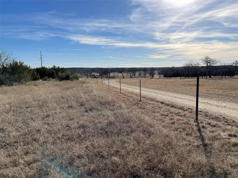 4986 County Road 607 Hamilton TX 76455