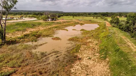415 State Highway 174 Blum TX 76627