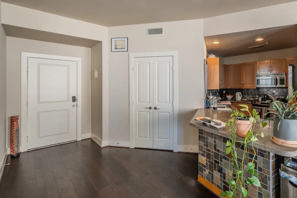 411 W 7th Street Fort Worth TX 76102