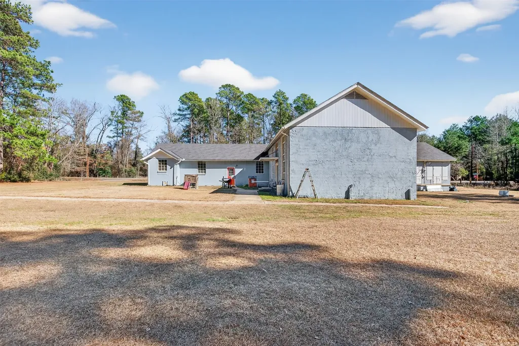 4914 Highway 507 Coushatta LA 71019