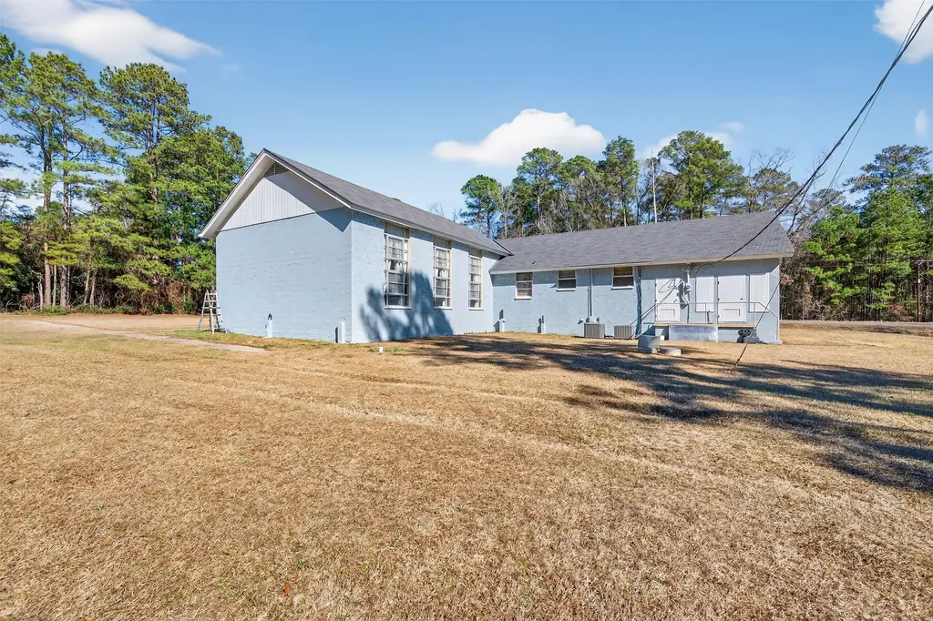 4914 Highway 507 Coushatta LA 71019
