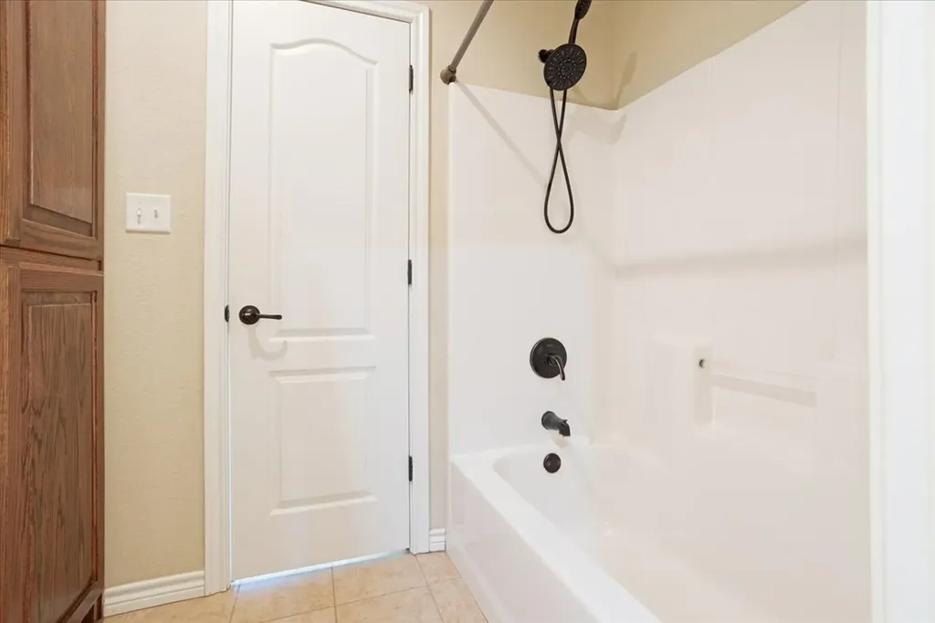 2506 Nantucket Drive Sherman TX 75092