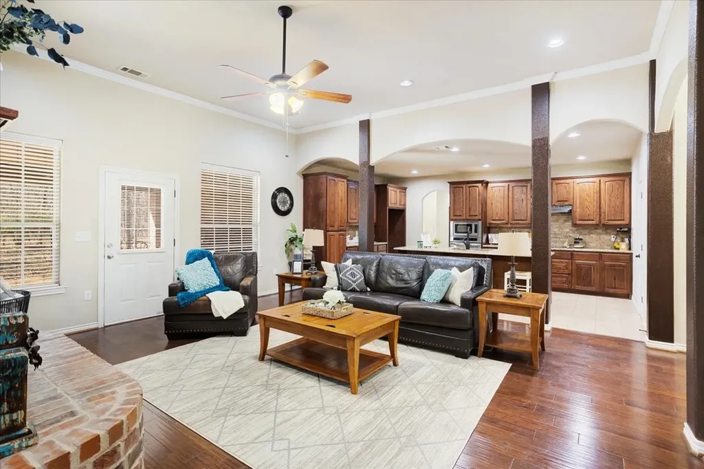 2506 Nantucket Drive Sherman TX 75092